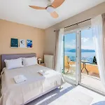 Seahorse Corfu 기마리