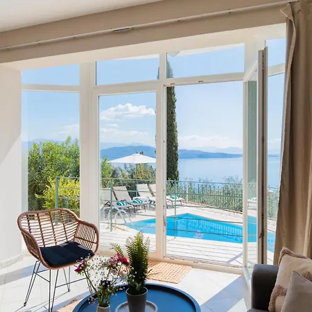 Seahorse Corfu Villa *